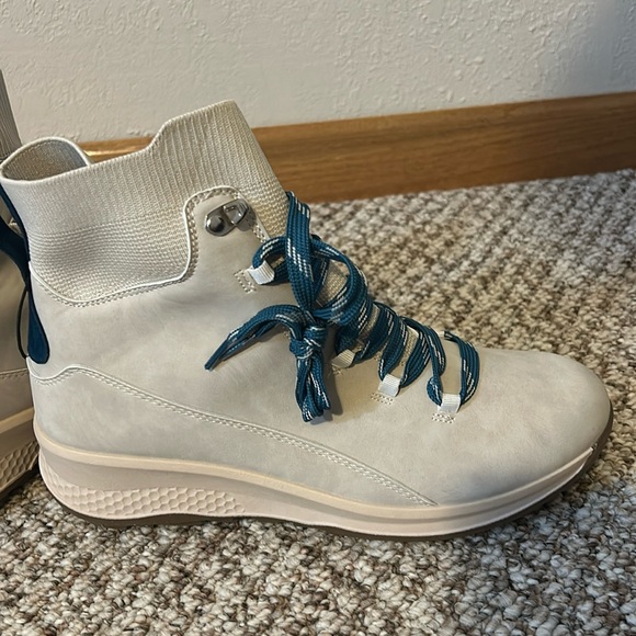 Hiker Hybrid Boot Maurices - Picture 1 of 5